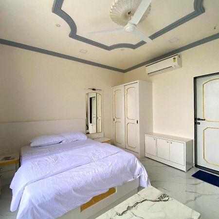Vedika Garden Hotel Lonavala Ngoại thất bức ảnh