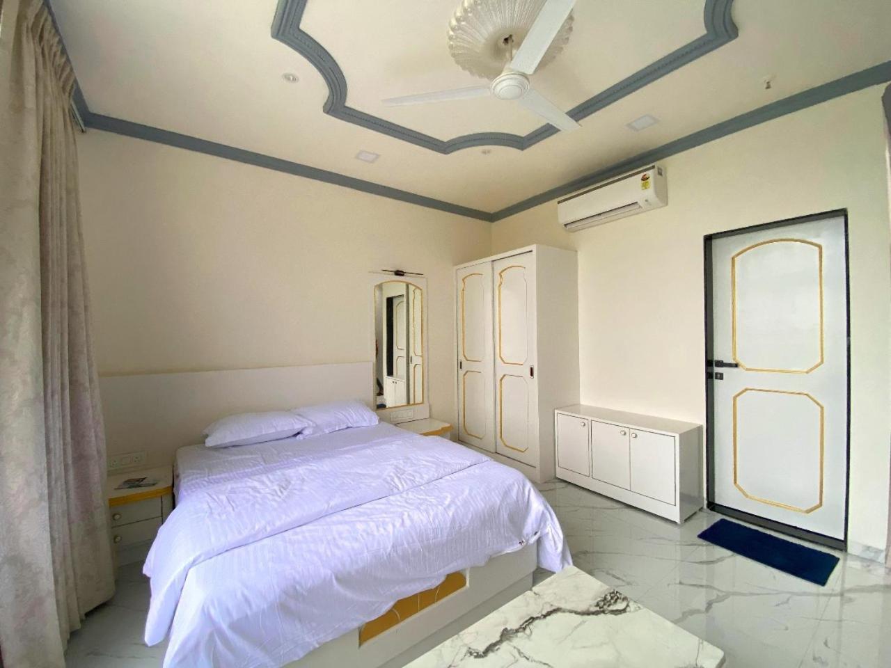 Vedika Garden Hotel Lonavala Ngoại thất bức ảnh